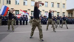 Власти потребовали проверить «патриотические» установки у школьников и молодых учителей
